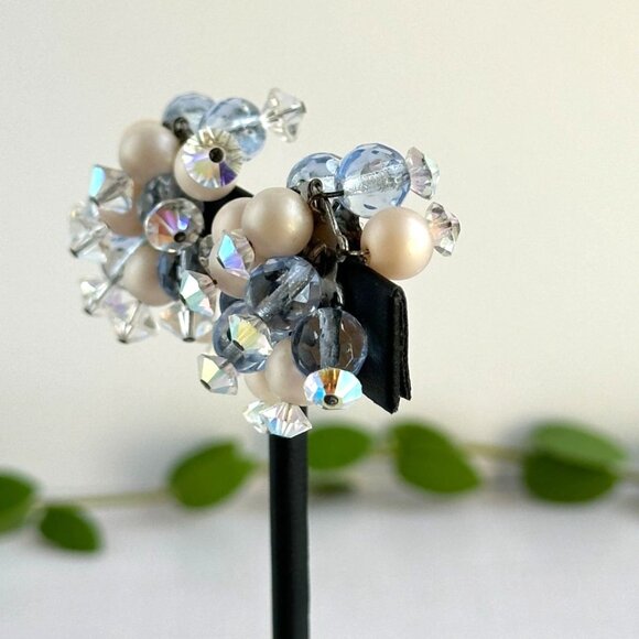 Vintage Blue & Ivory Cha Cha Cluster Clip-On Earrings with AB Faceted Beads - Picture 4 of 7
